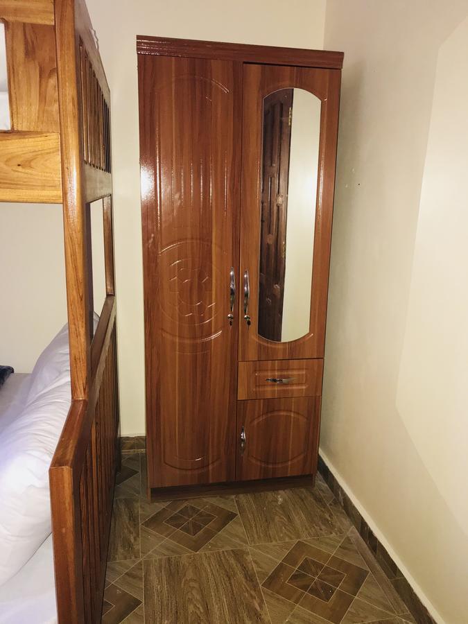 Chibuba Airport Accommodation Dár Al-Szalám Kültér fotó
